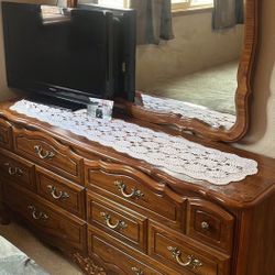 Antique Dresser With Mirror 