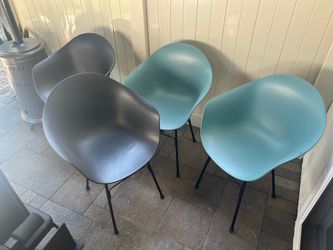4 Chair Set for kitchen or outdoor