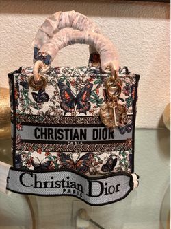 Handbag