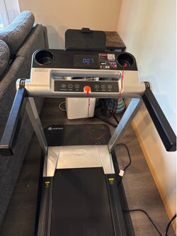 Brand New Deer Run Treadmill