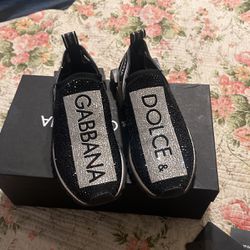 Dolce Gabbana Size 7 $800
