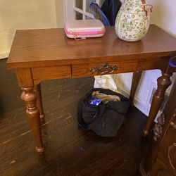 Wood Desk With 1 Small Drawer 