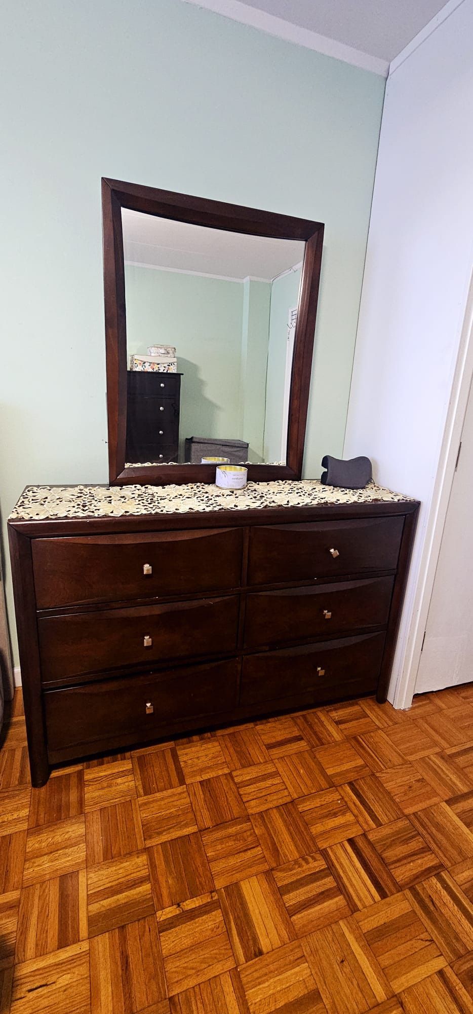 Dresser Drawer & Mirror w/Deep Drawers