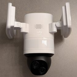 Eufy Floodlight Camera E340