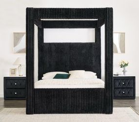 Canopy bed