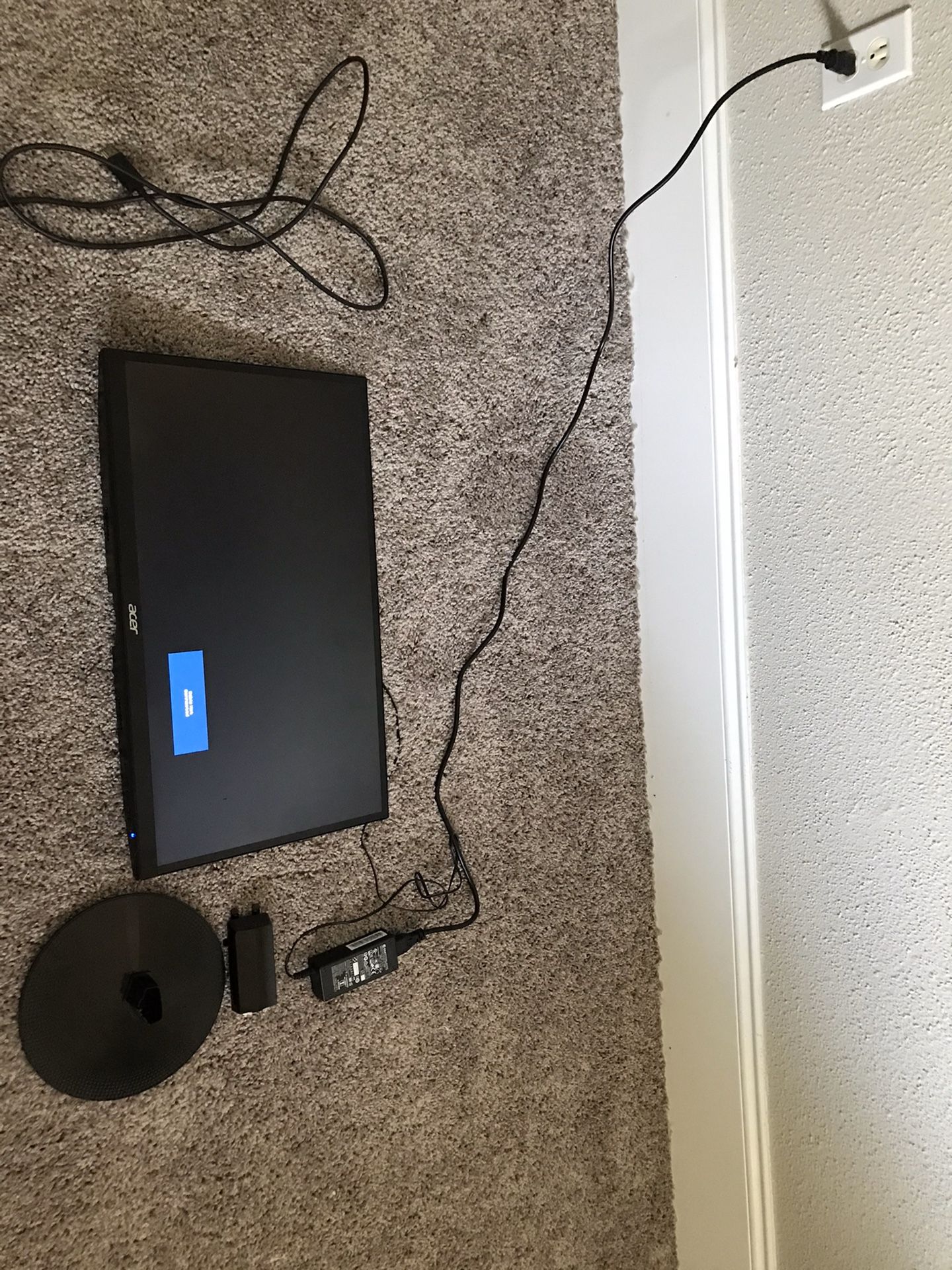 Acer monitor with box (negotiable)