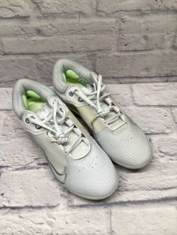 Nike Hyperdiamond 4 Elite White Grey Softball Cleats Women's Size 7.5