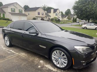 2015 BMW 740Li