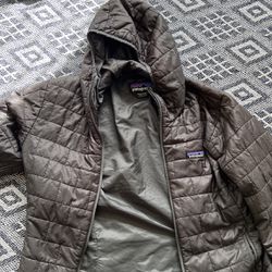 Patagonia Grey Puffer Jacket Hoodie Size Small