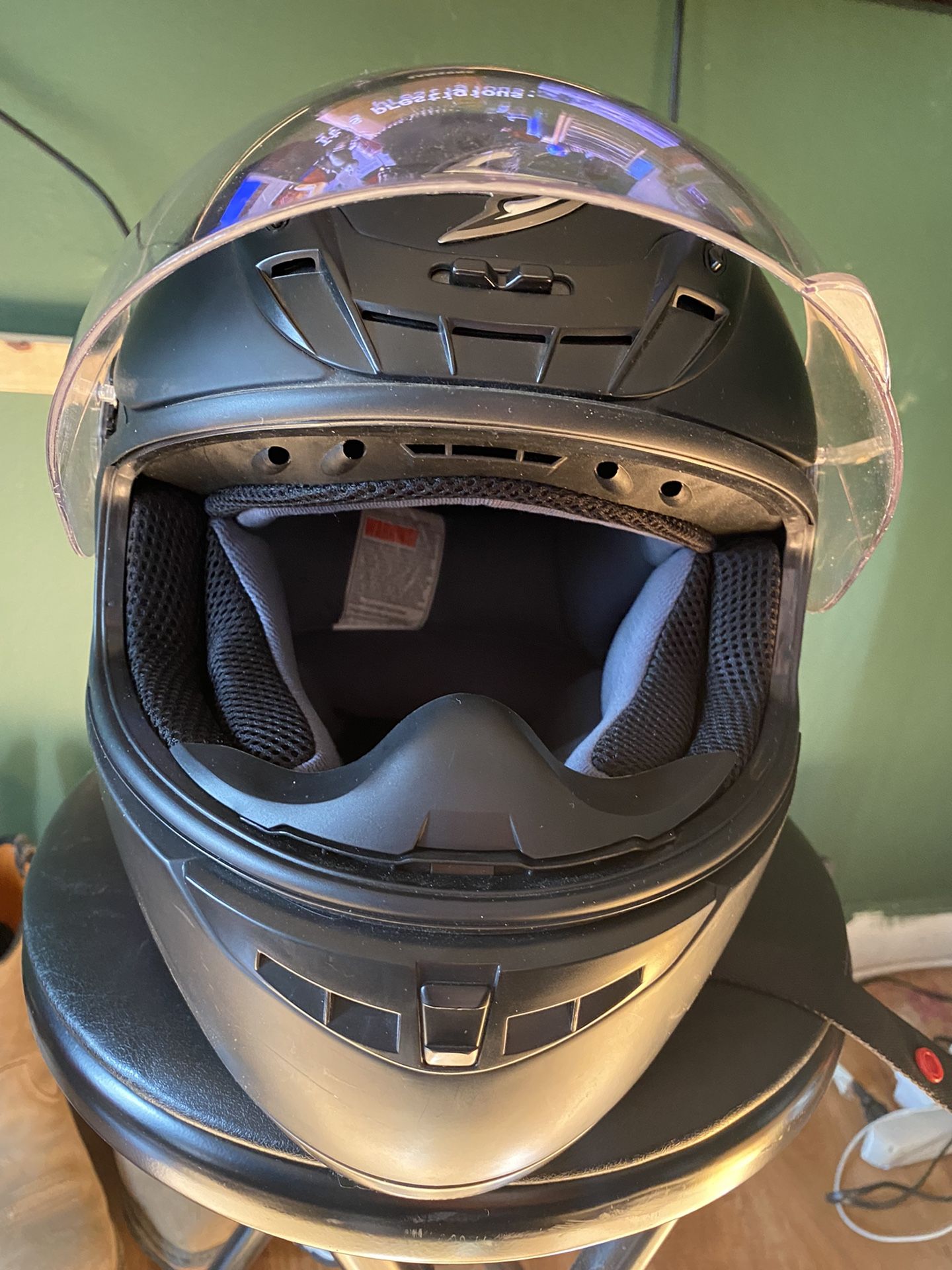 Scorpion Exo-400 Motorcycle Helmet