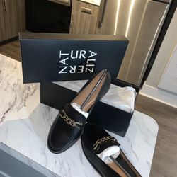 Leather Loafers Size 8 Narrow Brand New