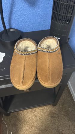 UGGs