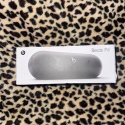 Beats Pill Speaker Matte Black Brand New