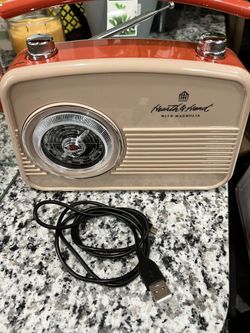 Hearth & Hand Retro Bluetooth Radio