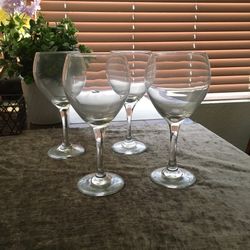 Wine Glass Set
