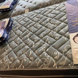 Firm Supportive Mattress Available Now For Just $40 Down With NO CREDIT NEEDED!!