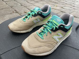 New Balance Running Shoes Men’s Size 7.5 – Original – Great Sole – Clean