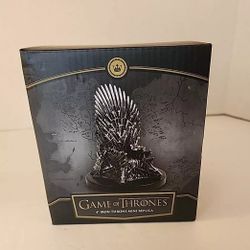 2019 Game of Thrones Iron Throne 4" Mini Replica  Dark Horse NEW