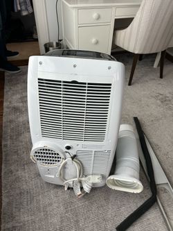 Air conditioner. Barely used.