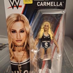 WWE SERIES 89 CARMELLA COLLECTIBLE ACTION FIGURE 