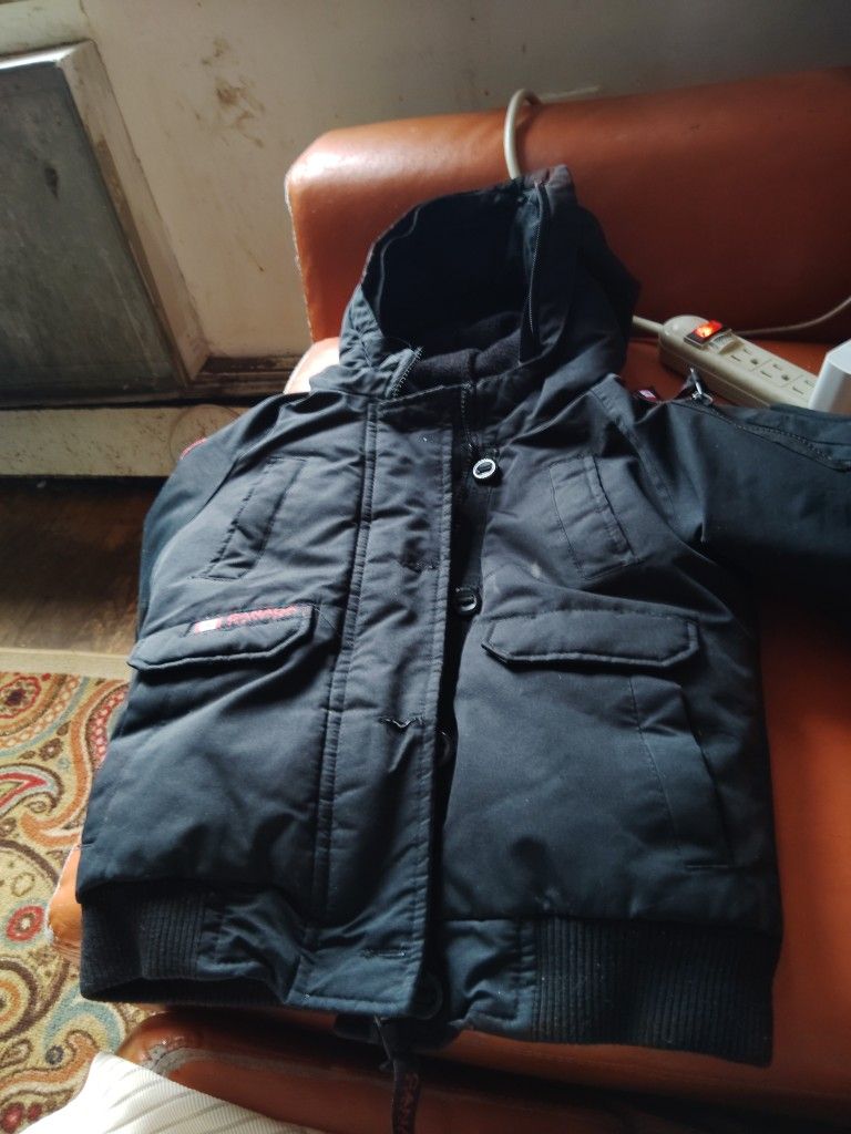 Jackets Canada Very Good  Size 5/6