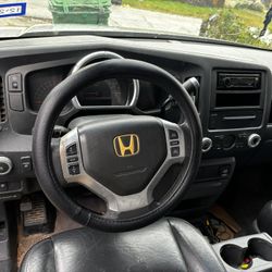 Honda Pick Up Truck 