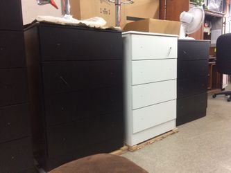 4 drawer chest