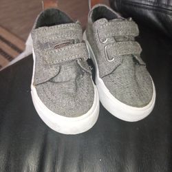 Velcro Shoes For Toddler Size 4 In Great Condition