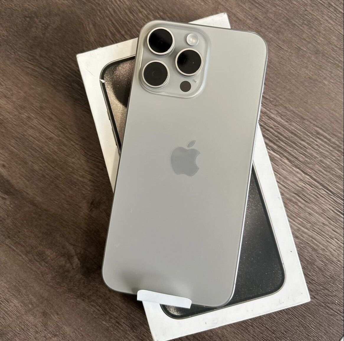 iPhone 15 Pro Max Titanium