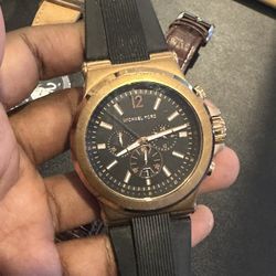 Michael Kors Rose Gold Watch 