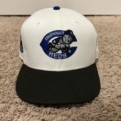 Cincinnati Reds White Fitted Hat