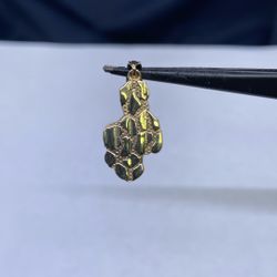 10K Pendant