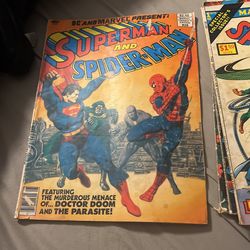 8 Marvel Treasury Giant Sized Comics