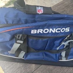 NFL Denver Broncos Sports Bag w Wheels