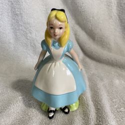 Vintage Walt Disney, Alice In Wonderland Statue