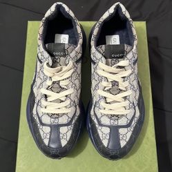 Gucci rythons 