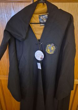 Harry Potter Hufflepuff Adult Halloween Robe