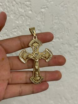 14k gold cross pendant