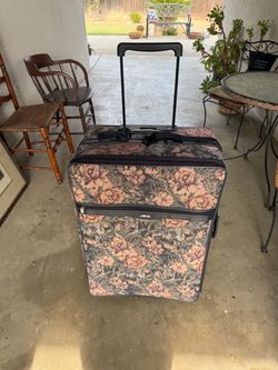 Vintage jaguar 🐆 suitcases