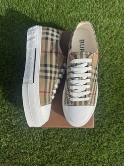Burberry Shoes