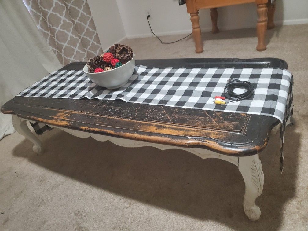 Vintage Coffee Table And Two Side Tables