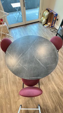Dining Table & 3 Chairs set