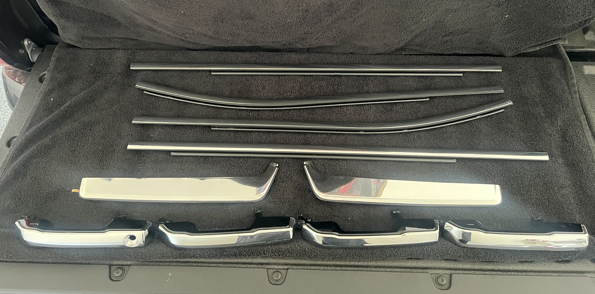 2023 Toyota Tundra Chrome Handles And Window Trims