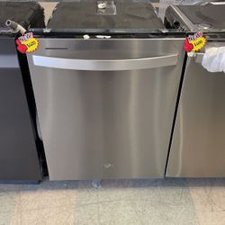 Whirlpool Stainless Steel Dishwasher‼️
