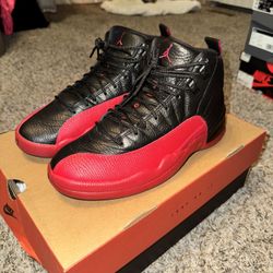 Jordan 12 Retro Flu Game (2025) size 9 men’s