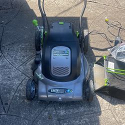 EARTHWISE Cordless Lawn Mower