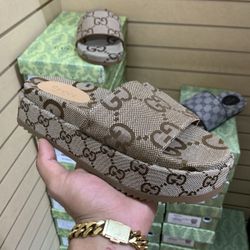 Gucci Slides 