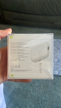 new apple pods pro 2