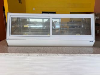 Avantco 60" White Self-Serve Refrigerated Countertop Bakery Display Case