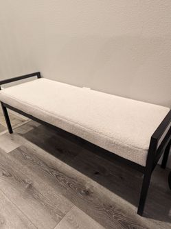 Boucle Bench best offer